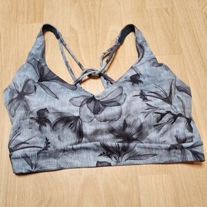 Athleta Solace Sports Bra Grey/Green Floral‎ Strappy Size Large Buttery Soft